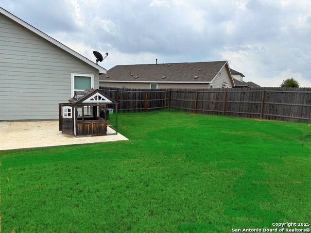 8323 Dovers Den Property Photo 31