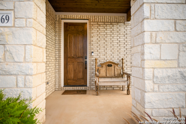 2069 Flametree Property Photo 4