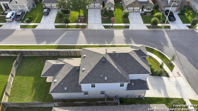 2069 Flametree Property Photo 13