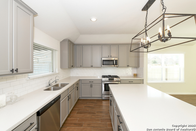 2069 Flametree Property Photo 18