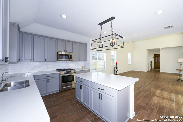 2069 Flametree Property Photo 23