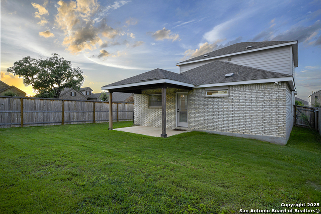 2069 Flametree Property Photo 38