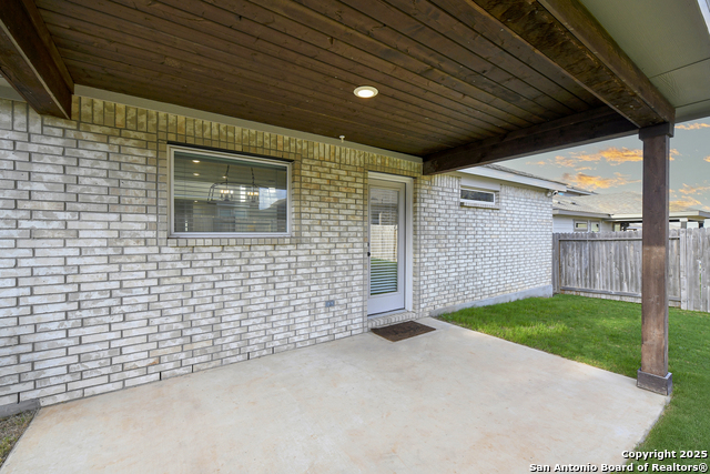 2069 Flametree Property Photo 41