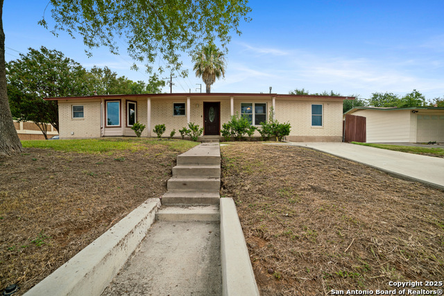 279 Chesswood Property Photo 1