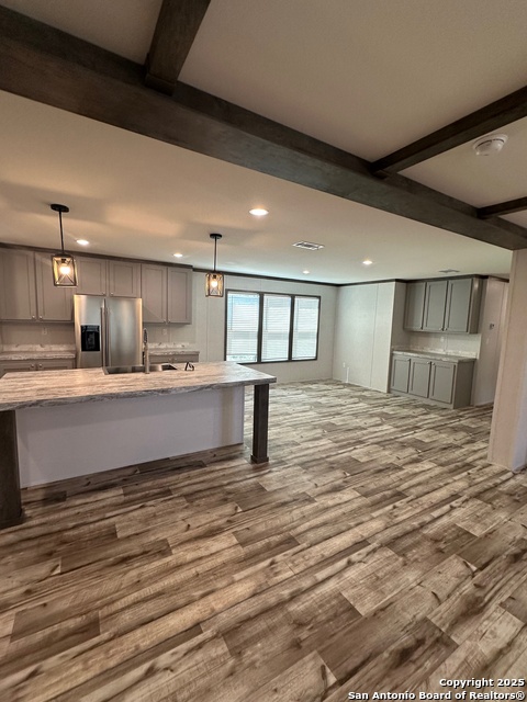719 N Houston Property Photo 3