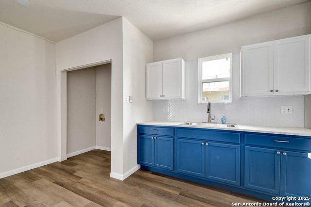 718 E Highland Property Photo 7
