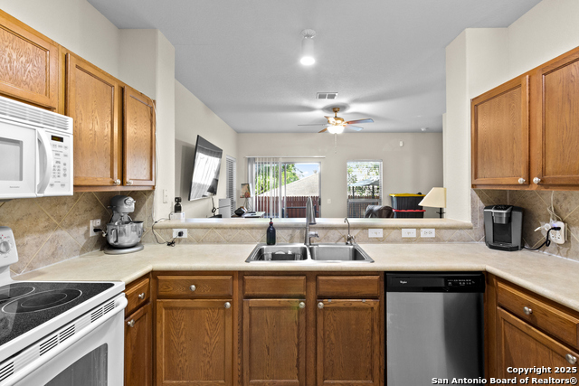 6210 W Jolie Ct Property Photo 7