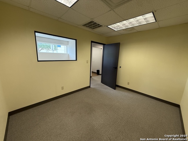 128 S Moss Property Photo 7