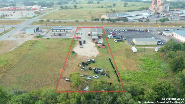1505 E Sarah Dewitt Dr Property Photo 2