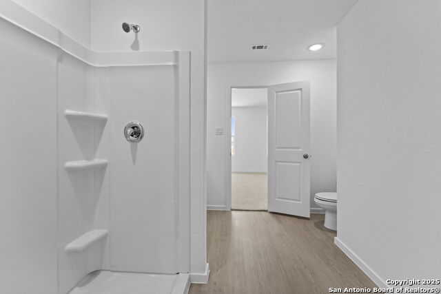 104 Autumn Trail Property Photo 12