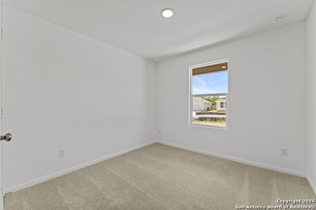 104 Autumn Trail Property Photo 19