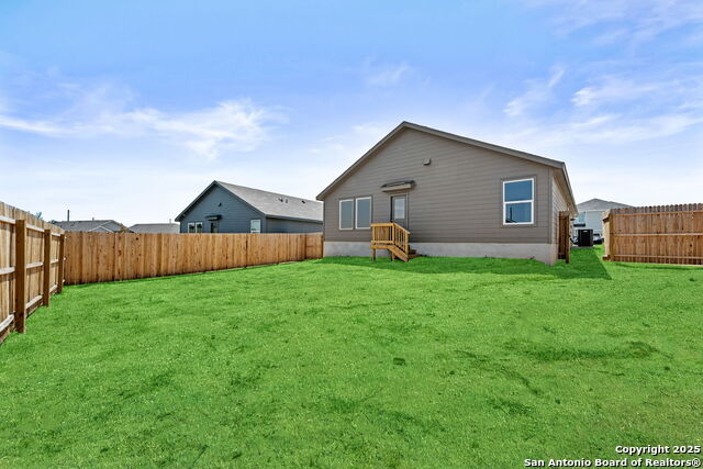 104 Autumn Trail Property Photo 23