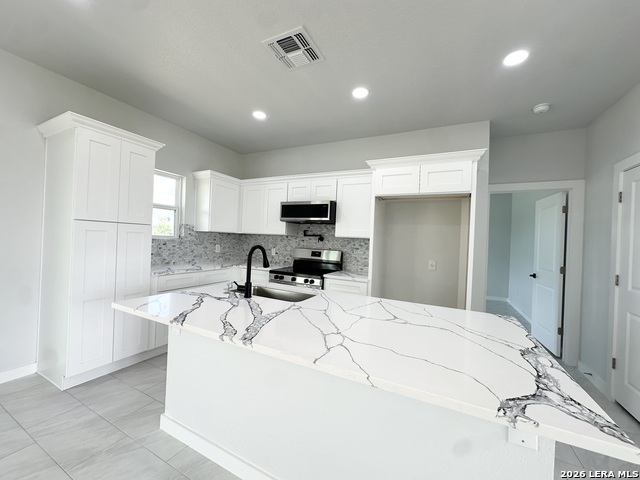 150 Ranchero Way Property Photo 8