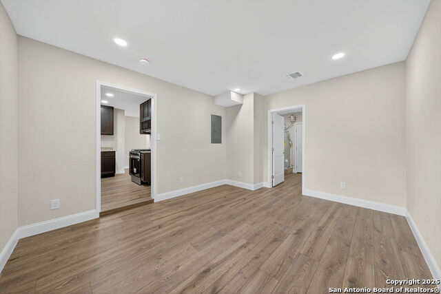 218 Park Ln Property Photo 10