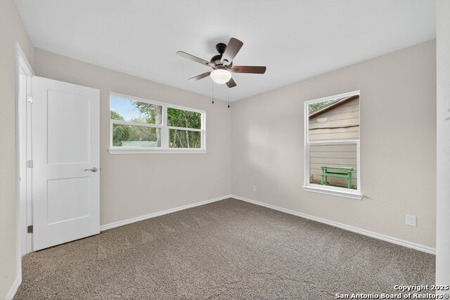 218 Park Ln Property Photo 13