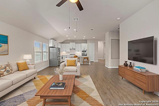 6533 Crockett Cv Property Photo 10