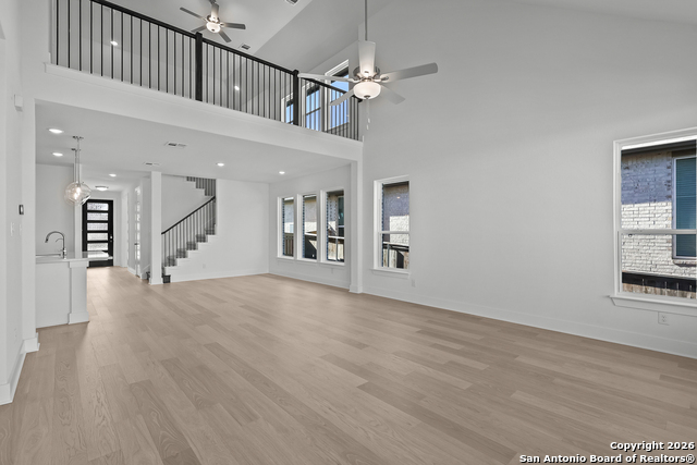 325 Hulda Trail Property Photo 19