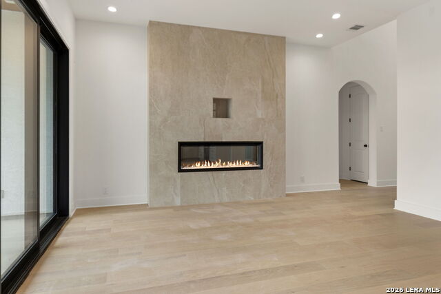 258 Hannah Property Photo 5