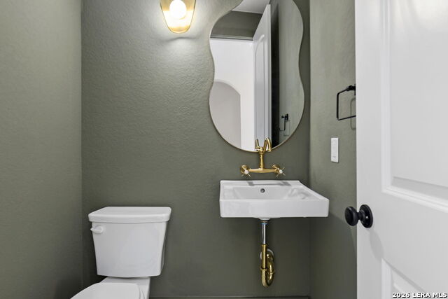 258 Hannah Property Photo 24