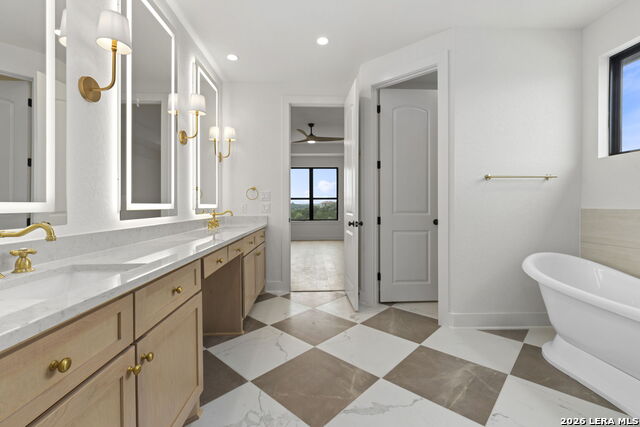 258 Hannah Property Photo 31