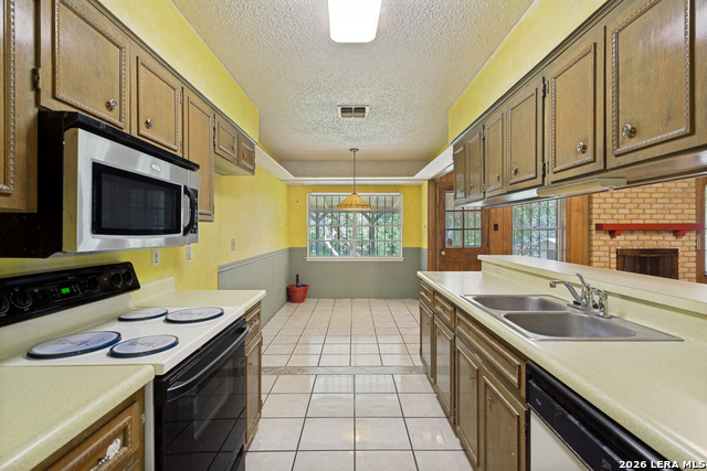 5822 Dan Duryea Property Photo 7