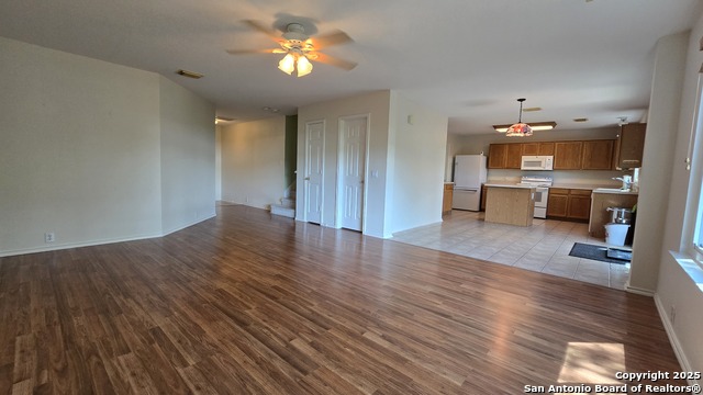 9406 Vallecito Pass Property Photo 8