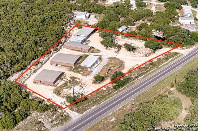 3124 Fm 2673 Property Photo 1