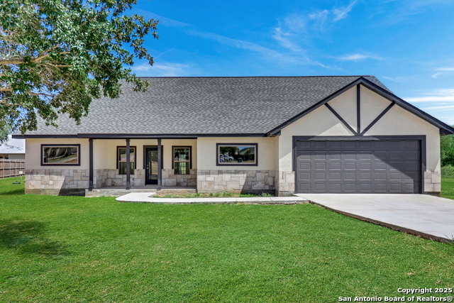 185 E Medium Meadow Dr Property Photo 1