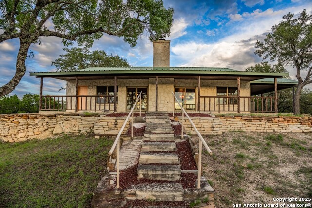 599 Mountain View Road Property Photo 2