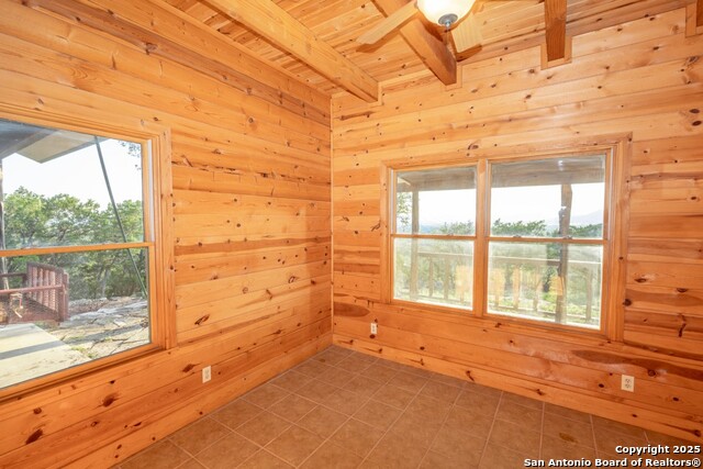 599 Mountain View Road Property Photo 8