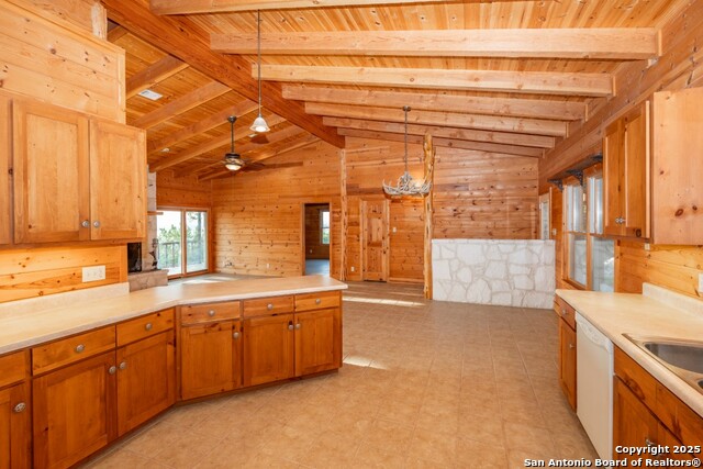 599 Mountain View Road Property Photo 10
