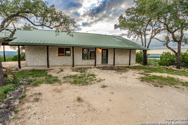 599 Mountain View Road Property Photo 15