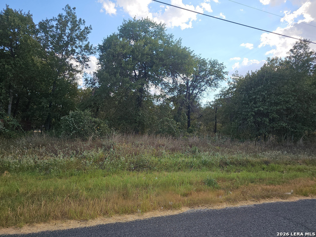 1618 Kerr Cir Property Photo 3