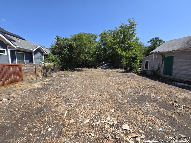 208 Cactus St. Property Photo 1