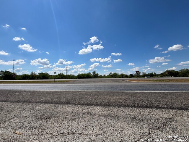 1841 Us Highway 90 Property Photo 2