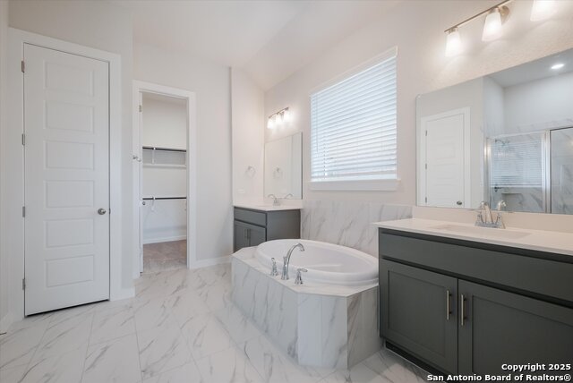 418 Foxtail Valley Property Photo 7
