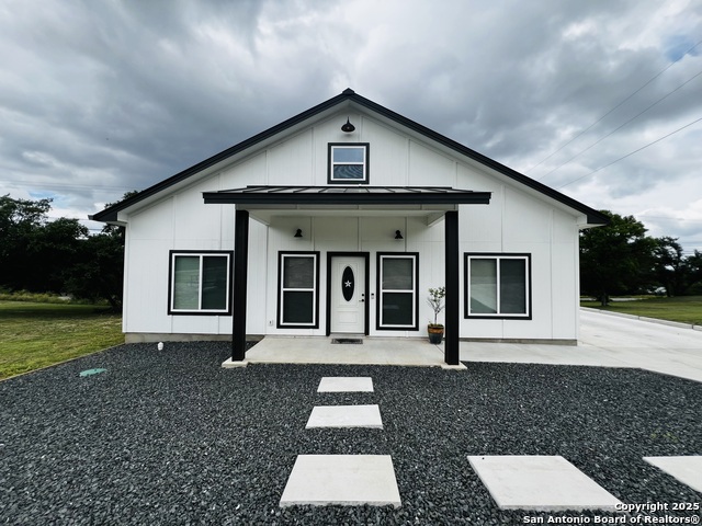 708 Taylor Dr Property Photo 1