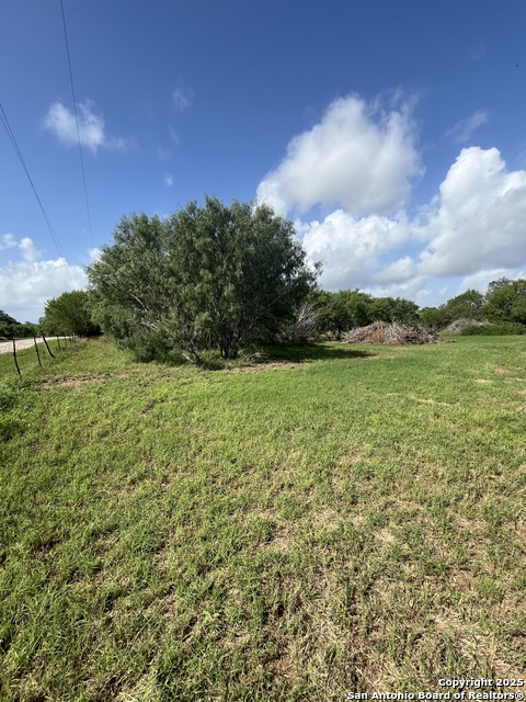 707 Deer Trail Property Photo 1