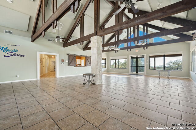 365 River Cliff Property Photo 7