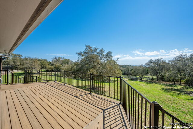 365 River Cliff Property Photo 10