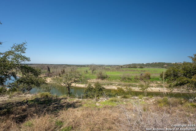 365 River Cliff Property Photo 18
