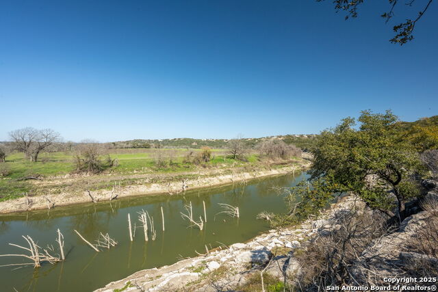 365 River Cliff Property Photo 25