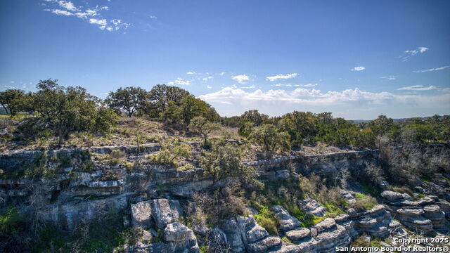 365 River Cliff Property Photo 41