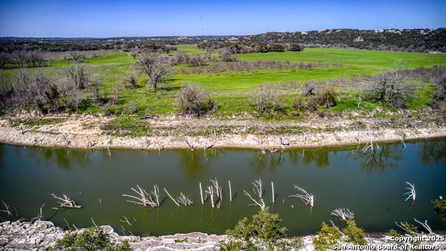 365 River Cliff Property Photo 45