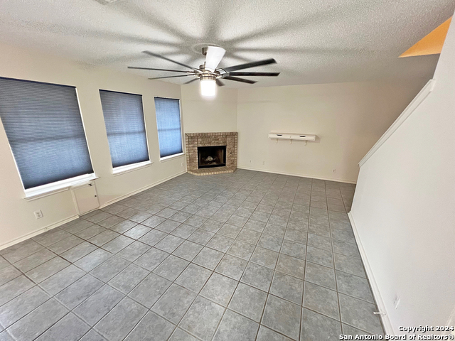 7514 Autumn Ledge Property Photo 10