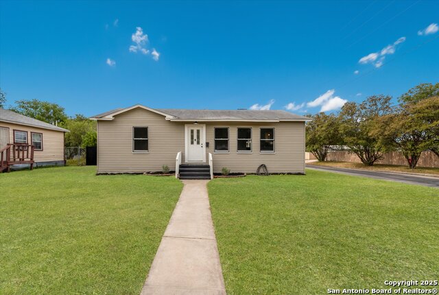 530 John Page Dr Property Photo 2