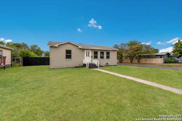 530 John Page Dr Property Photo 3