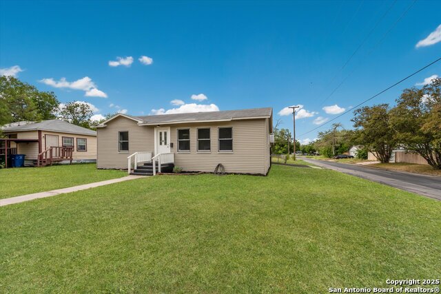 530 John Page Dr Property Photo 4