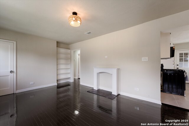 530 John Page Dr Property Photo 8