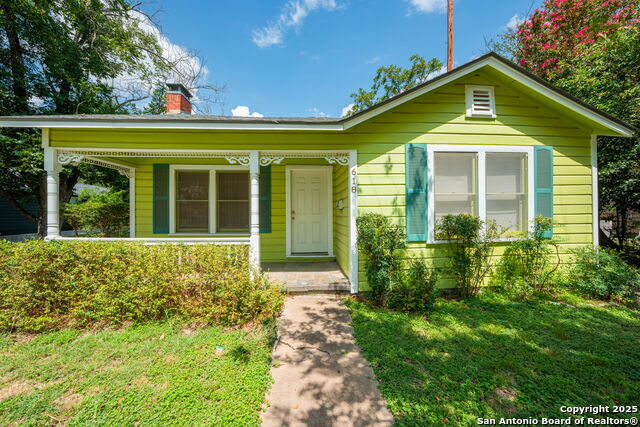 618 Lois Property Photo 1